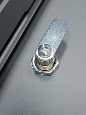 Люк сантехнический Элит усиленный 1 мм с замком 2 створки 1300*2000, RAL 9003 муар Люк сантехнический Элит усиленный 1 мм с замком 2 створки 1300*2000, RAL 9003 муар