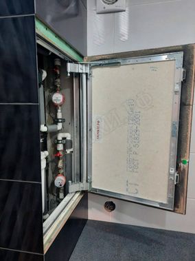 Люк под плитку Секрет 3.0 400*900 Люк под плитку Секрет 3.0 400*900