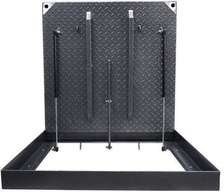 Люк под брусчатку Брус Ли Стальной 800*1200 Люк под брусчатку Брус Ли Стальной 800*1200