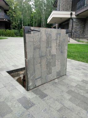 Люк под брусчатку Брус Ли Стальной 800*1200 Люк под брусчатку Брус Ли Стальной 800*1200