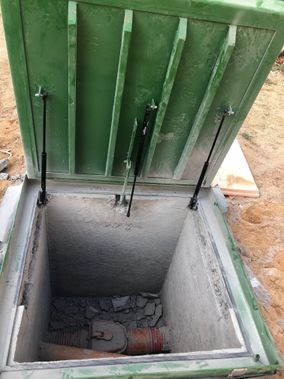 Люк под брусчатку Брус Ли Стальной 800*1200 Люк под брусчатку Брус Ли Стальной 800*1200